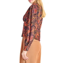 Paisley-Print V-Neck Blouse -Eddie Bauer Store https3A2F2Fimage.s5a.com2Fis2Fimage2FTheBay2F776512250539 alt23Fwid3D120026hei3D120026qlt3D9026resMode3Dsharp226op usm3D0.92C1.02C82C0 640x