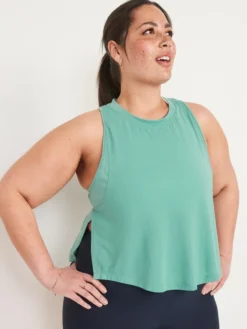 Old Navy Sleeveless UltraLite All-Day Performance Cropped Top For Women -Eddie Bauer Store https3A2F2Foldnavy.gapcanada.ca2Fwebcontent2F00502F0742F6922Fcn50074692.jpg 640x