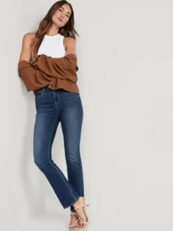 Old Navy High-Waisted Kicker Boot-Cut Jeans For Women 9 Old Navy High-Waisted Kicker Boot-Cut Jeans For Women -Eddie Bauer Store https3A2F2Foldnavy.gapcanada.ca2Fwebcontent2F00522F6202F1662Fcn52620166.jpg 640x