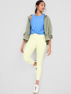 Old Navy Cloud 94 Soft Sleeveless Twist-Front Cropped Top For Women -Eddie Bauer Store https3A2F2Foldnavy.gapcanada.ca2Fwebcontent2F00532F2772F0402Fcn53277040.jpg 640x