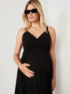 Old Navy Maternity Waist-Defined Sleeveless Crepe Maxi Dress -Eddie Bauer Store https3A2F2Foldnavy.gapcanada.ca2Fwebcontent2F00532F4582F5302Fcn53458530.jpg 640x