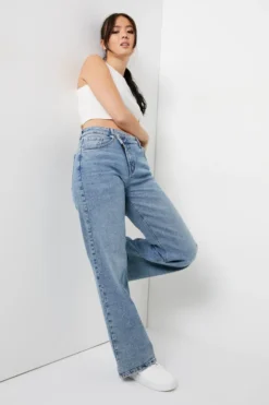 Ardene 90's Jeans With Asymmetric Waistband In Med. Blue | Size 5 | Spandex/Cotton