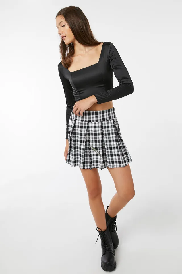 Ardene Pleated Skirt With Embroidered Patches | Size | Polyester/Rayon 3 Ardene Pleated Skirt With Embroidered Patches | Size | Polyester/Rayon