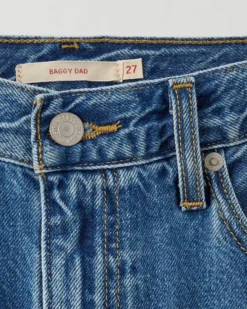 Levi’s Baggy Dad Jean -Eddie Bauer Store https3A2F2Fwww.roots .com2Fdw2Fimage2Fv22FBGGS PRD2Fon2Fdemandware.static2F 2FSites roots master catalog2Fdefault2Fdw104533bb2Fimages2F38190083 K46 d.jpg3Fsw3D120026sh3D120026sm3Dfit 640x