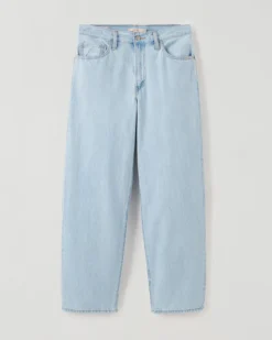 Levi’s Baggy Dad Jean -Eddie Bauer Store https3A2F2Fwww.roots .com2Fdw2Fimage2Fv22FBGGS PRD2Fon2Fdemandware.static2F 2FSites roots master catalog2Fdefault2Fdw210314a72Fimages2F38190082 S48 a.jpg3Fsw3D120026sh3D120026sm3Dfit 640x